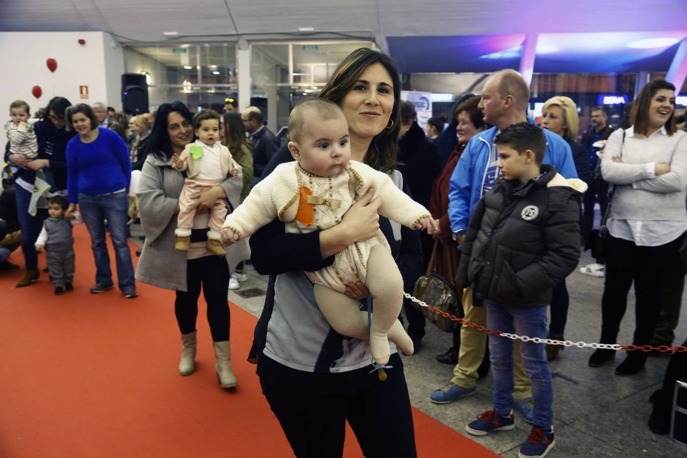 Concurso de bebés en la Feria del Amor de Siero