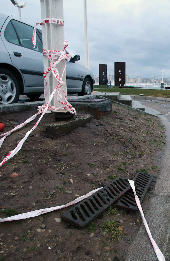 Gijón, afectada por el temporal