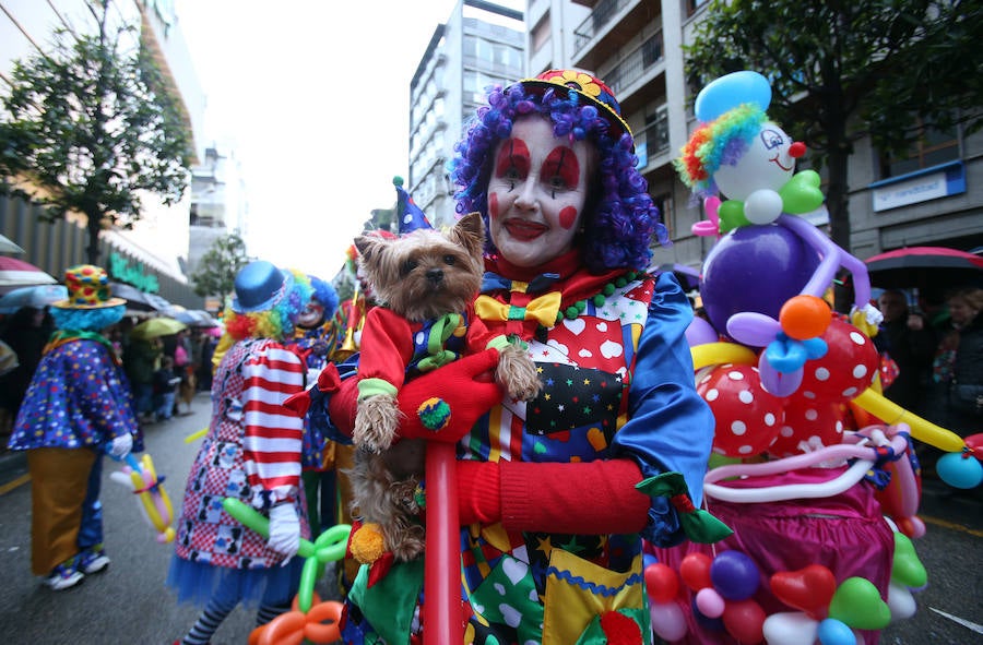 Oviedo vive el Antroxu