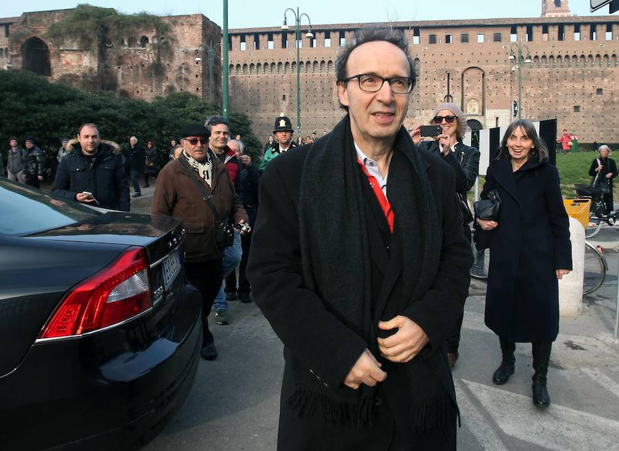 Un funeral laico despide a Umberto Eco