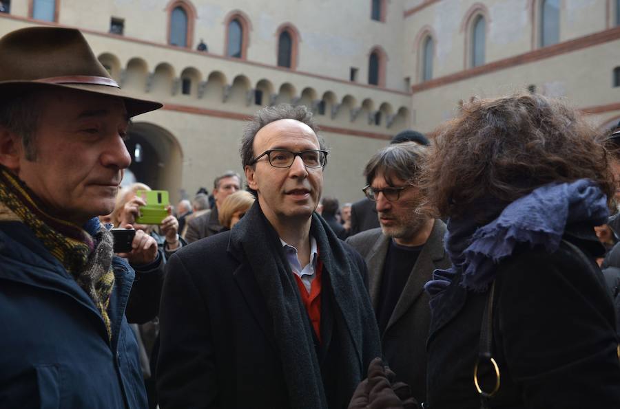 Un funeral laico despide a Umberto Eco