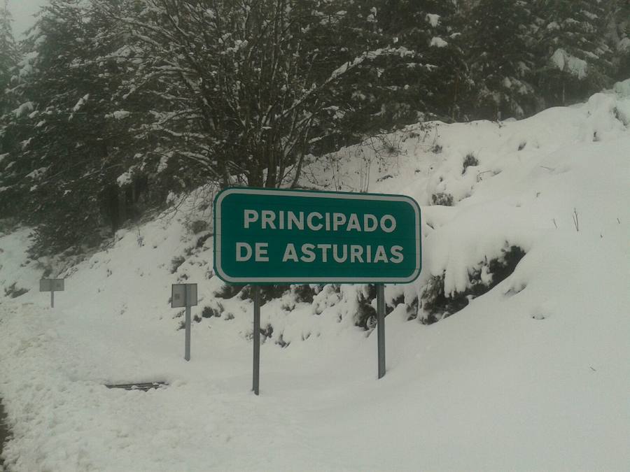 La nieve se acumula en el Suroccidente