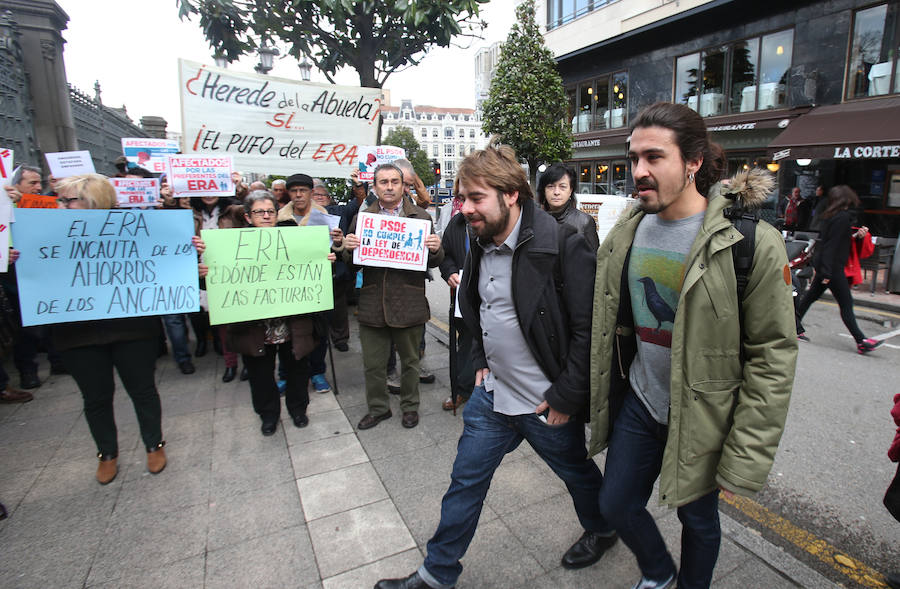Protesta de la Plataforma de Afectados por el ERA