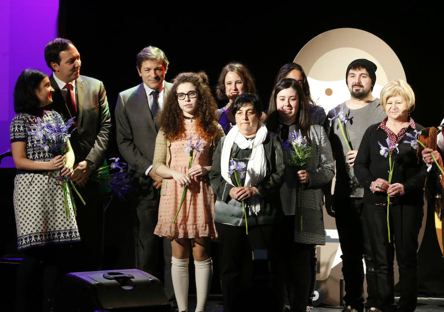 Celebración institucional del Día de la Mujer Trabajadora en Villaviciosa.