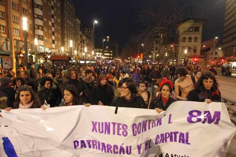 Manifestación en Gijón por el Día Internacional de la Mujer.