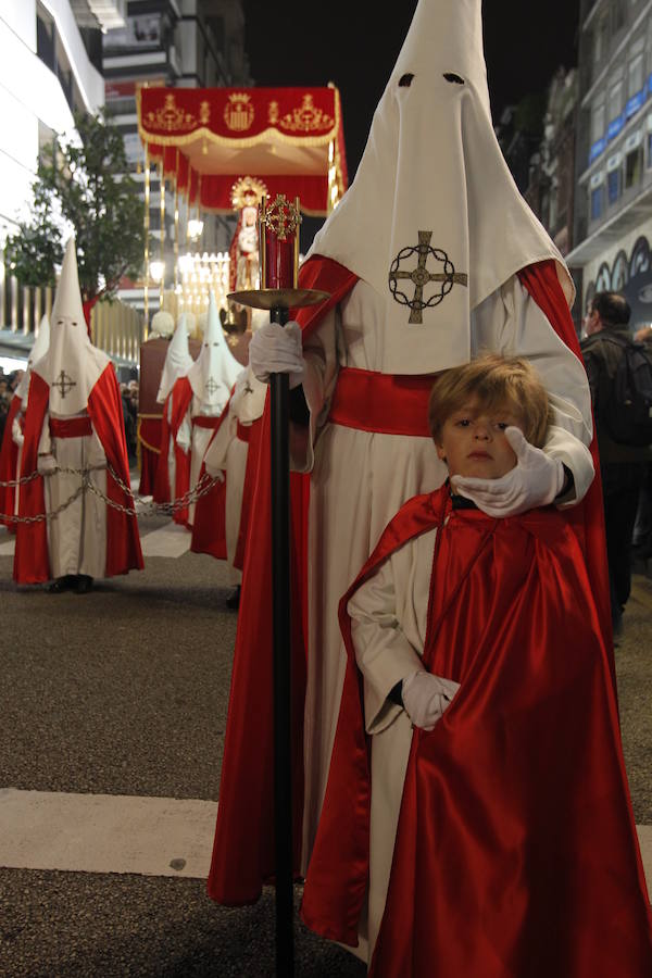 Un ovetense, indultado en la procesión del Jueves Santo