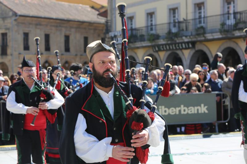 Avilés inicia las fiestas de El Bollo