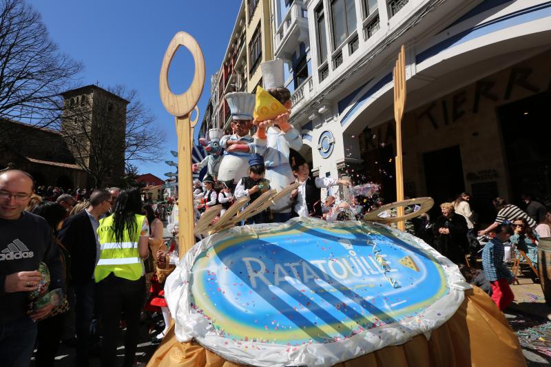 Avilés inicia las fiestas de El Bollo