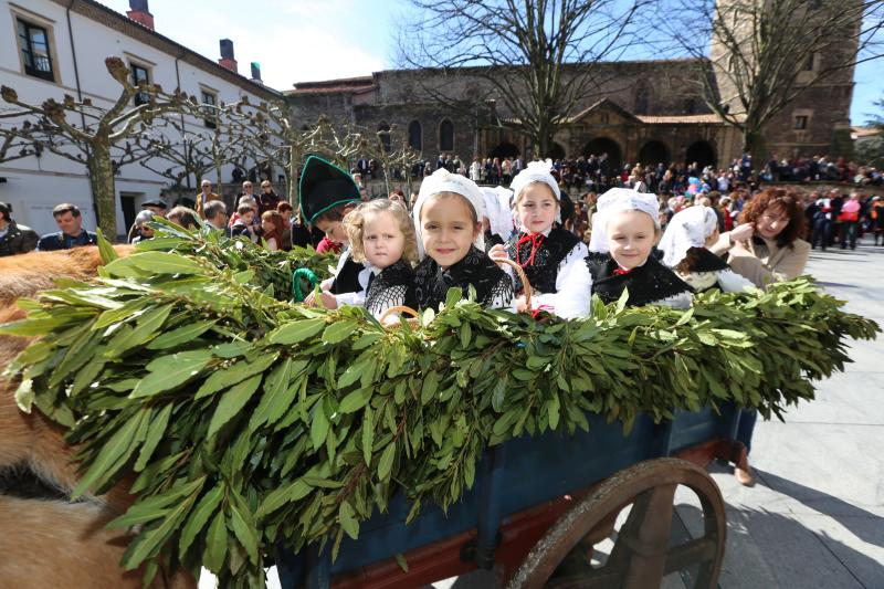 Avilés inicia las fiestas de El Bollo