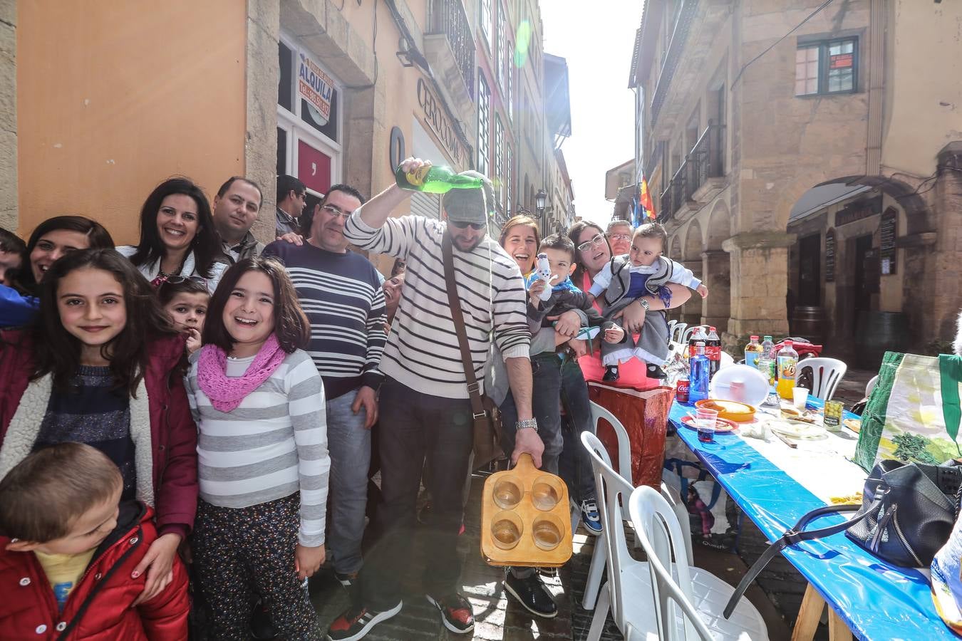 ¿Estuviste en la Comida en la calle de Avilés? ¡Búscate!