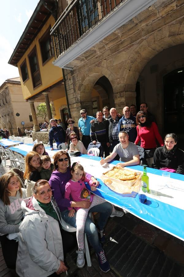 ¿Estuviste en la Comida en la calle de Avilés? ¡Búscate!