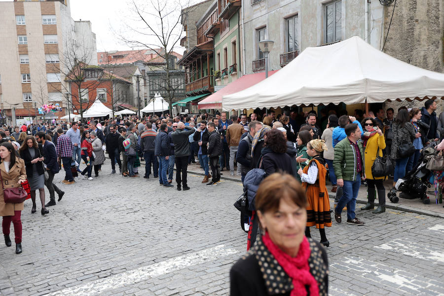 La Pola celebra los Güevos Pintos (2)