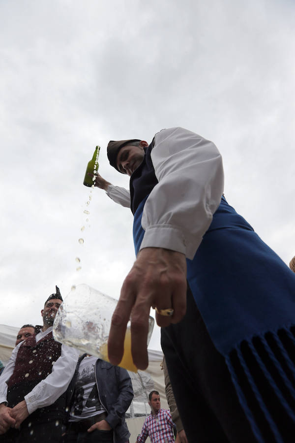 La Pola celebra los Güevos Pintos (2)