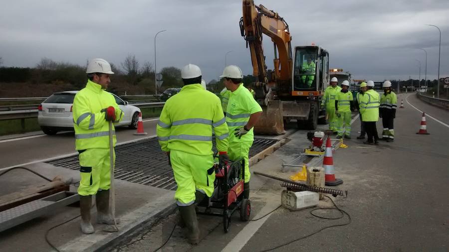La autopista &#039;Y&#039;, en reparación