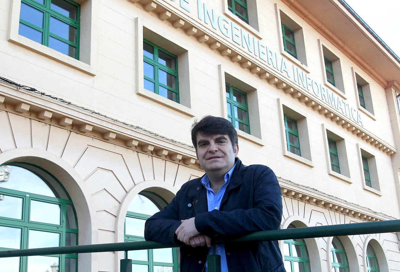 Siete campus con «necesidades diferentes». Benjamín López, Dtor. Informática. Oviedo