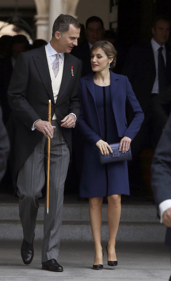 Los reyes Felipe y Letizia a su llegada esta mañana al Paraninfo de la Universidad de Alcalá de HenaresJ