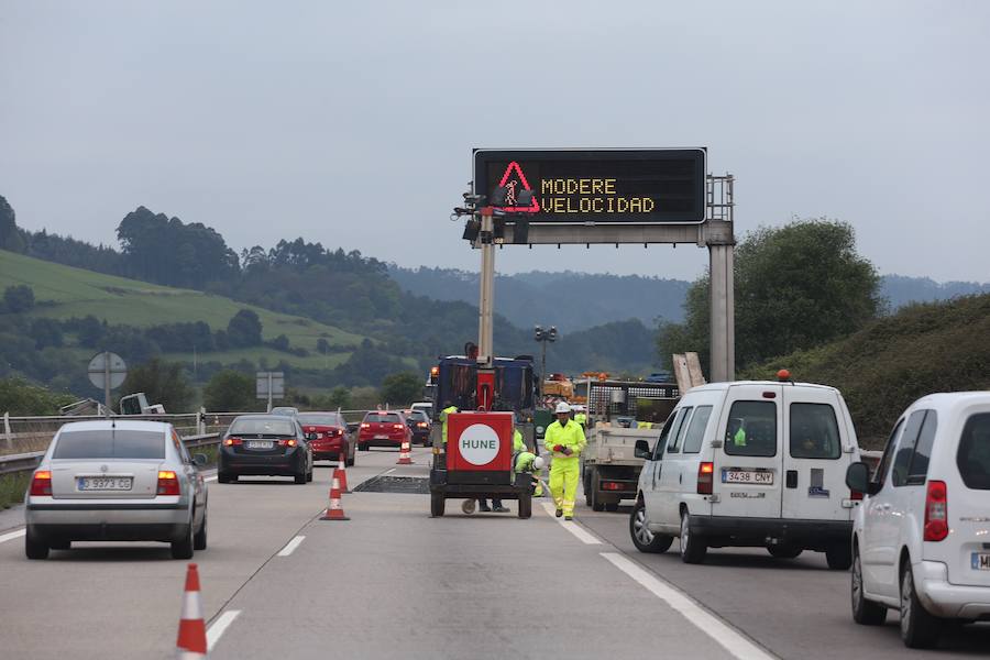 Retenciones kilométricas en la Y por las obras para tapar baches