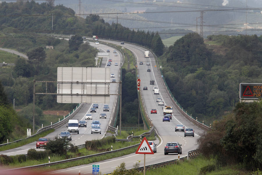 Las obras en la &#039;Y&#039; complican el tráfico en la AS-19