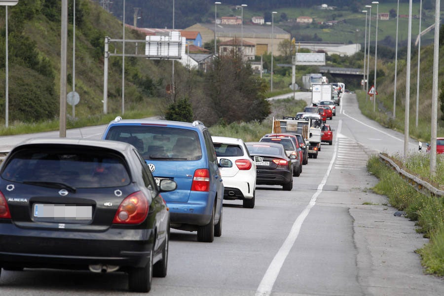 Las obras en la &#039;Y&#039; complican el tráfico en la AS-19