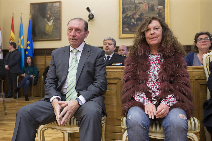 Pleno de Honores y Distinciones del Ayuntamiento de Gijón
