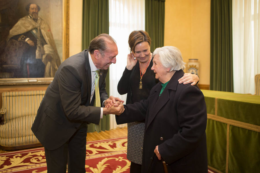 Pleno de Honores y Distinciones del Ayuntamiento de Gijón