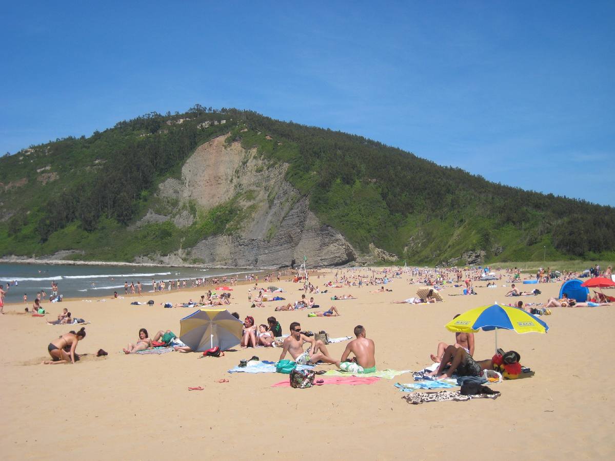 Playa de Rodiles (Villaviciosa). 