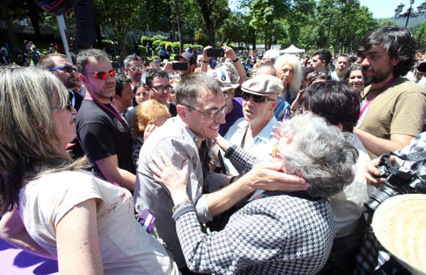 Monedero: «Es posible una política diferente y nos gustaría que el PSOE nos ayudara»