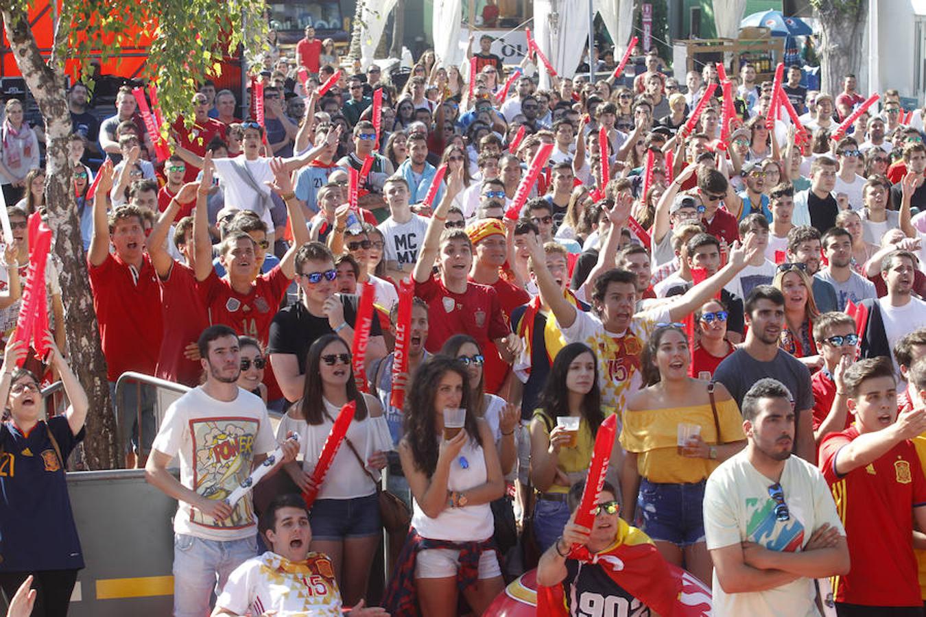 La afición española, de la euforia a la desolación