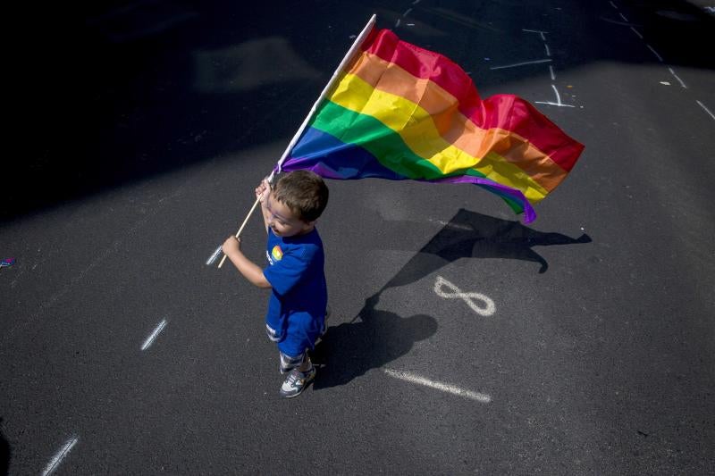 Las marchas del Orgullo colorean las calles