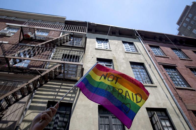 Las marchas del Orgullo colorean las calles