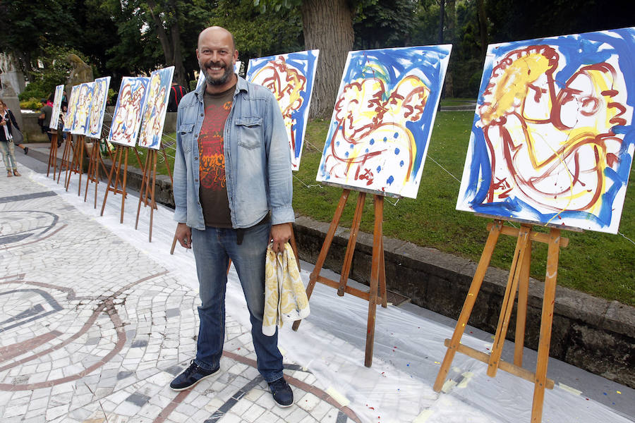 El &#039;orgullo&#039; se luce en Oviedo