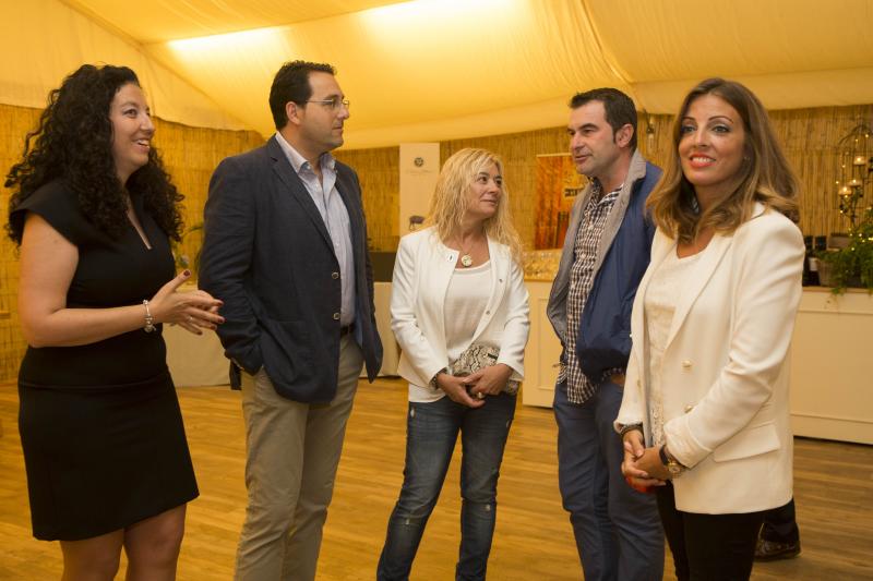 Cóctel multitudinario en la fiesta de la gastronomía