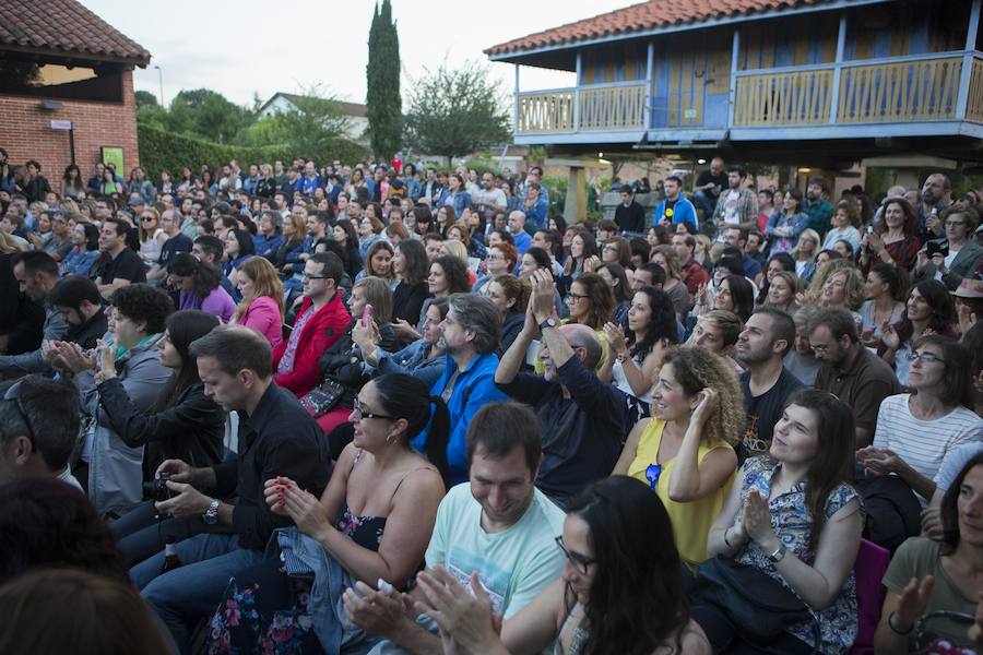 El Botánico se rinde a Mikel Erentxun