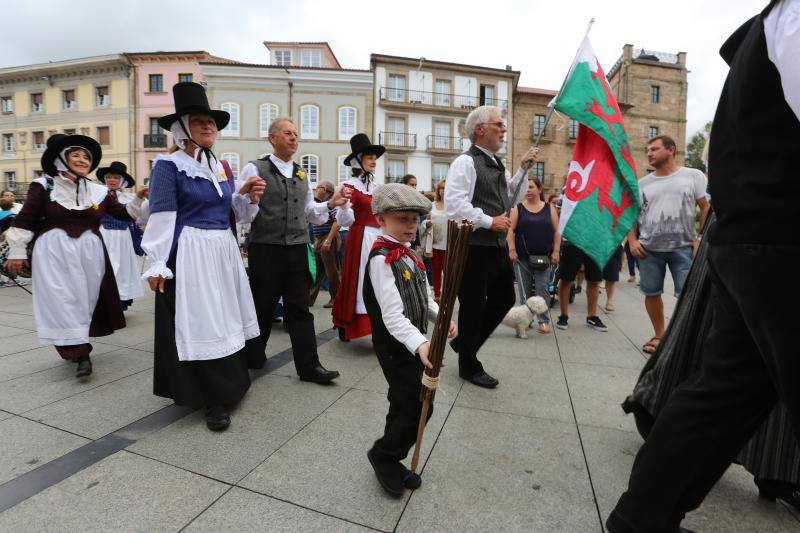 Escocia y Gales invaden Avilés