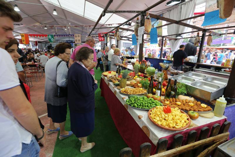 Escocia y Gales invaden Avilés