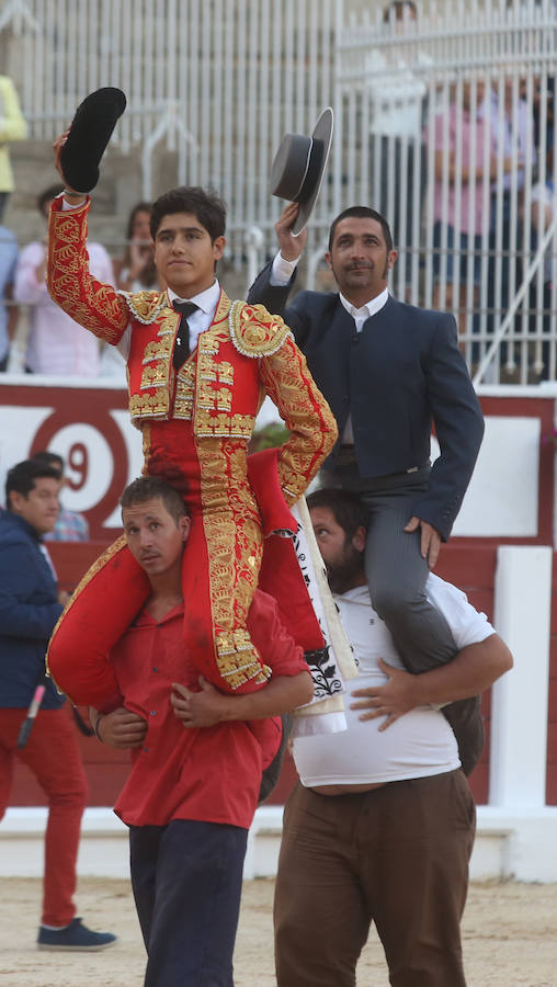 Novillada de apertura de la Feria Taurina de Begoña