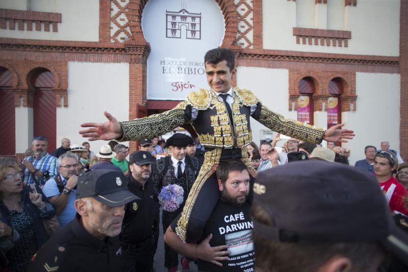 Primera corrida de la feria de Begoña