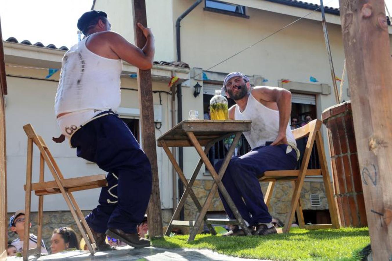 Valdesoto sale a la calle en carroza