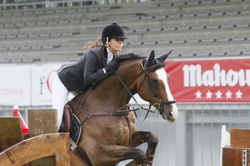 Comienza el Concurso Internacional de Saltos de Gijón