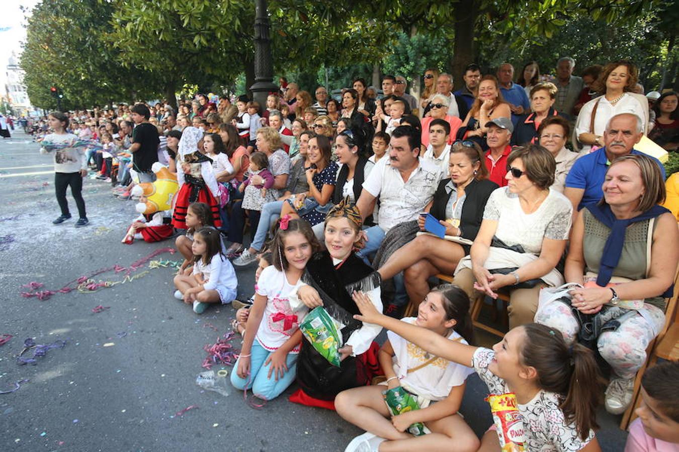 ¿Estuviste en el desfile del Día de América en Asturias? ¡Búscate!