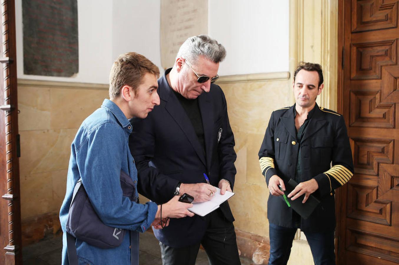 Oviedo homenajea a Tino Casal