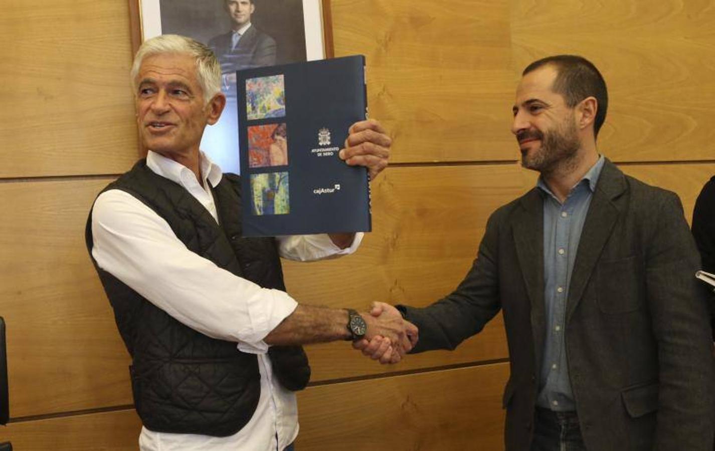 El fotoperiodista James Nachtwey mantiene un encuentro con colegas de profesión