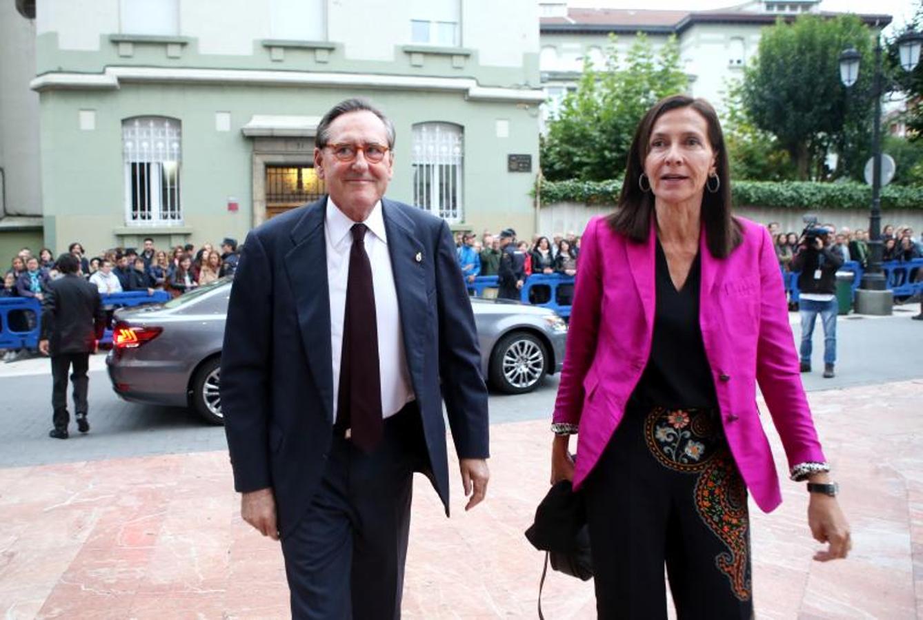 Los Reyes, en Oviedo para los Premios Princesa de Asturias