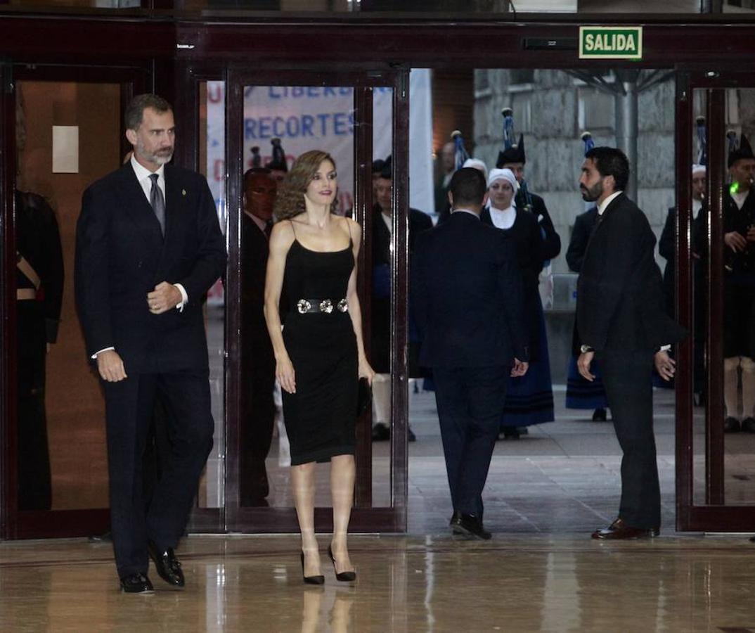 Los Reyes, en Oviedo para los Premios Princesa de Asturias