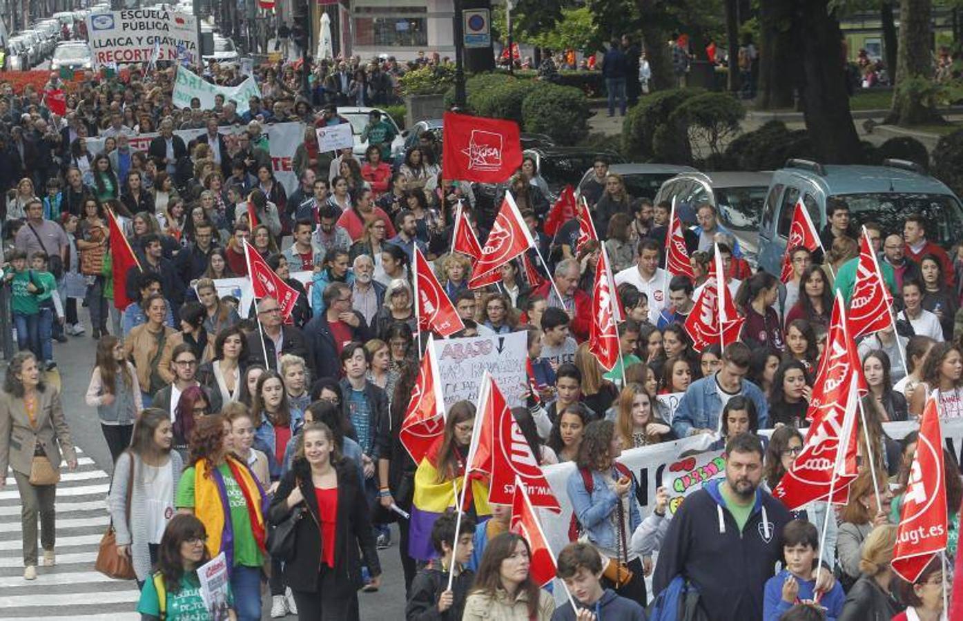 Manifestación contra las reválidas en Oviedo