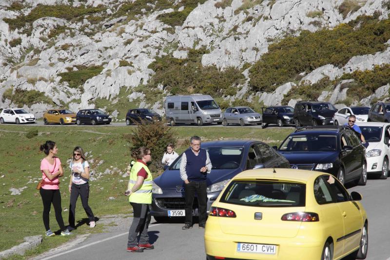 El acceso a los Lagos, colapsado