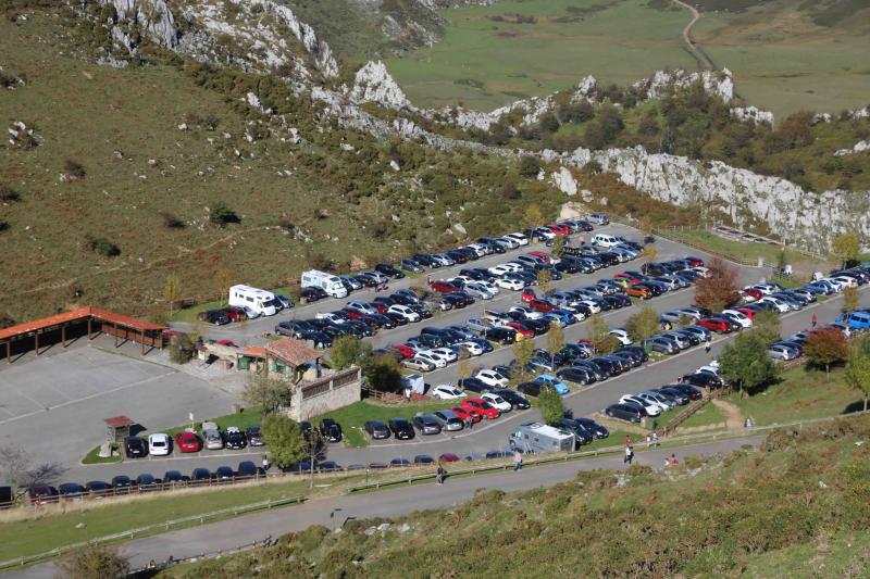 El acceso a los Lagos, colapsado