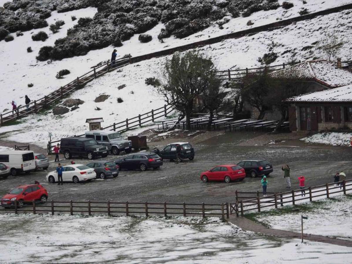 Los Lagos se cubren de nieve