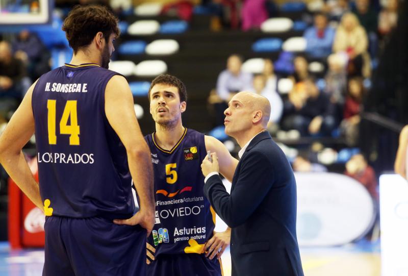 El Unión Financiera Oviedo - CB Prat, en imágenes