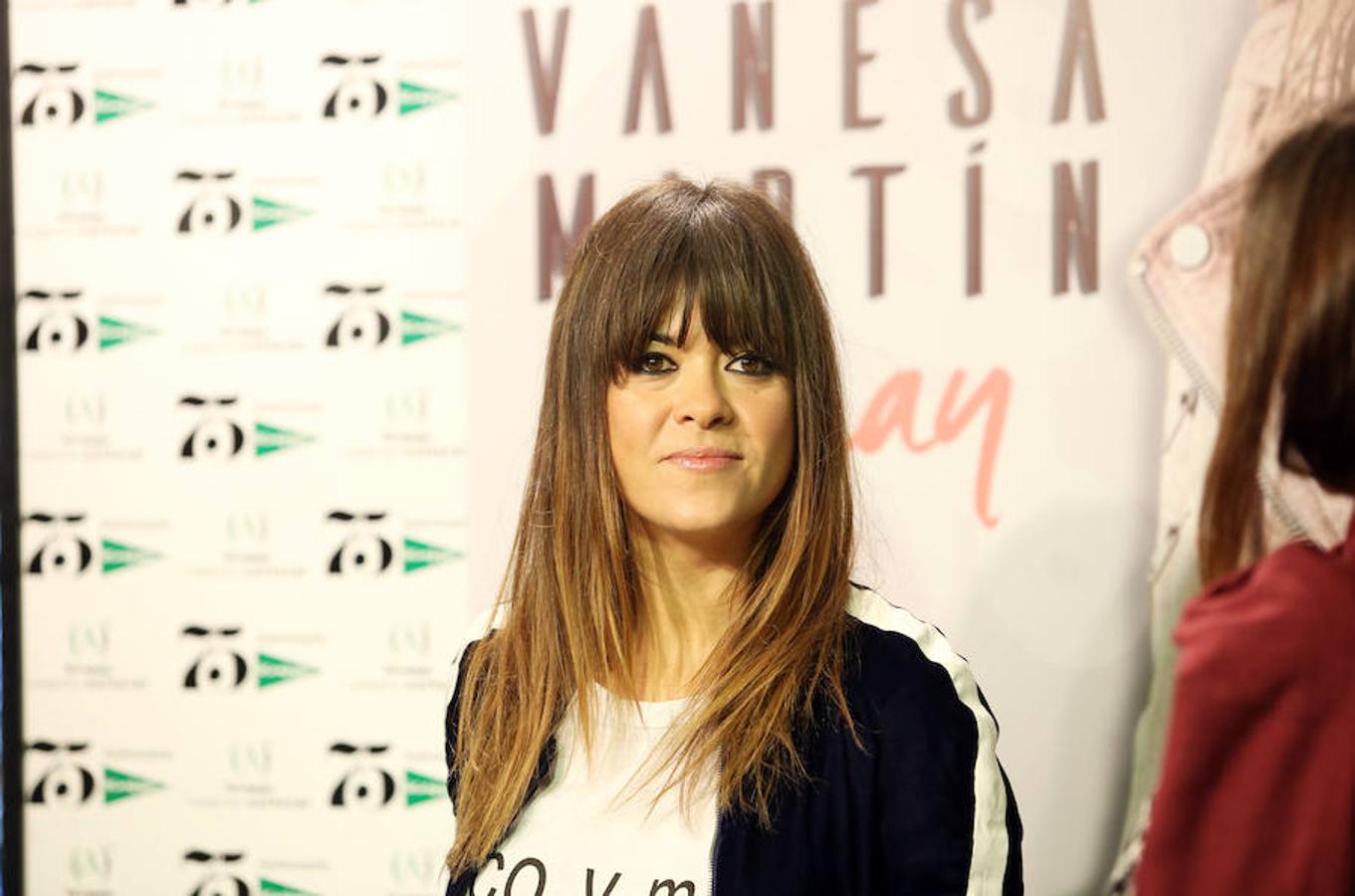 Oviedo se rinde a Vanesa Martín